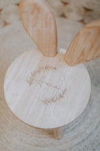 Lade das Bild in den Galerie-Viewer, Kinderholz Stuhl