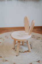 Lade das Bild in den Galerie-Viewer, Kinderholz Stuhl