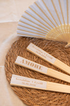 Lade das Bild in den Galerie-Viewer, Hochzeits Fächer weiss