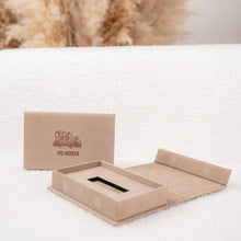 Lade das Bild in den Galerie-Viewer, USB-Box SoftTouch