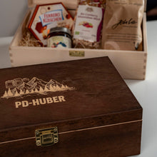 Lade das Bild in den Galerie-Viewer, Erinnerungs /- Geschenkebox mit aufklappbarem Deckel