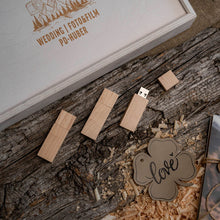 Lade das Bild in den Galerie-Viewer, USB-Stick "Holzliebe"