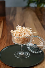 Lade das Bild in den Galerie-Viewer, Dekopäckchen "Zirbenflocken"