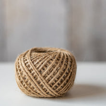 Lade das Bild in den Galerie-Viewer, Bindegarn