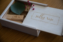 Lade das Bild in den Galerie-Viewer, USB-Box