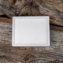 Lade das Bild in den Galerie-Viewer, USB-Box
