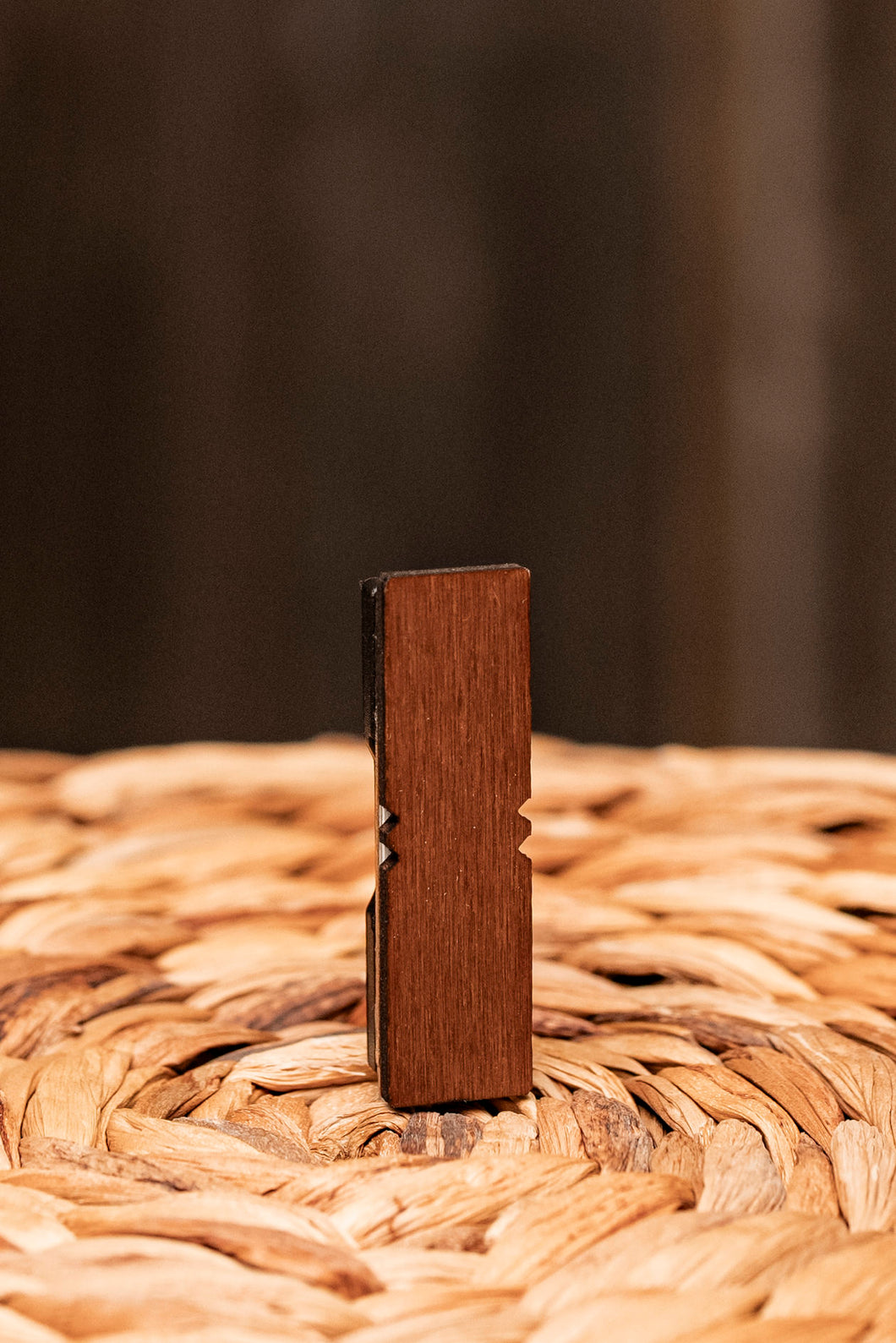 Blumen-Anstecker mit Doppel Magnet