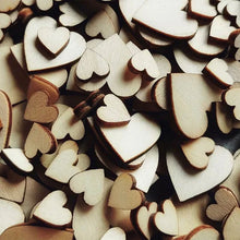 Lade das Bild in den Galerie-Viewer, Holzherzen Mix
