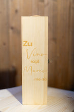 Lade das Bild in den Galerie-Viewer, Weinkiste
